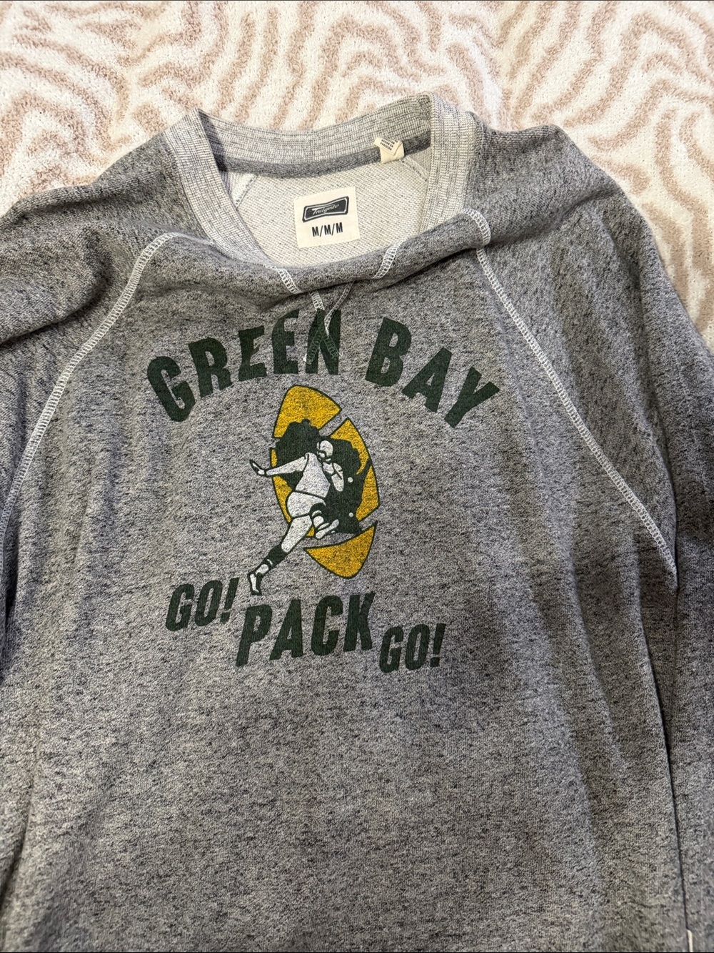 Crewneck with Green & Yellow Green Bay Graphic- American Eagle-